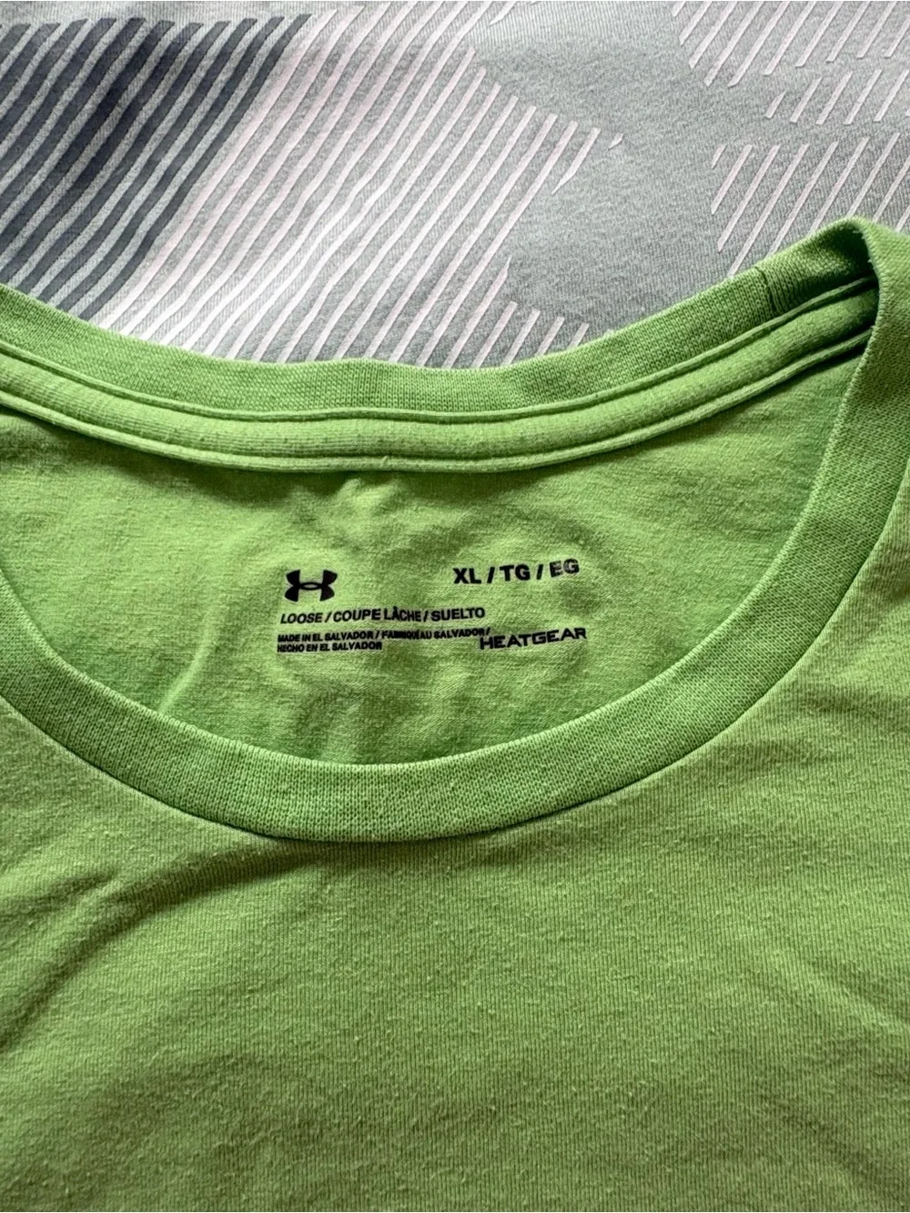 5 Under Armour T-Shirts - Picture 3 of 6